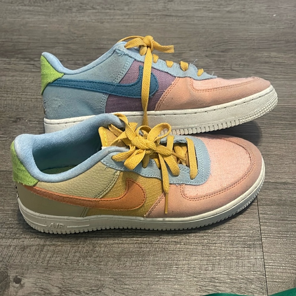 Nike